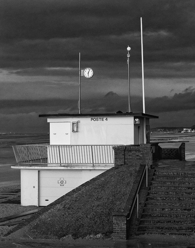 Poste4_Cabourg_1_800px.JPG