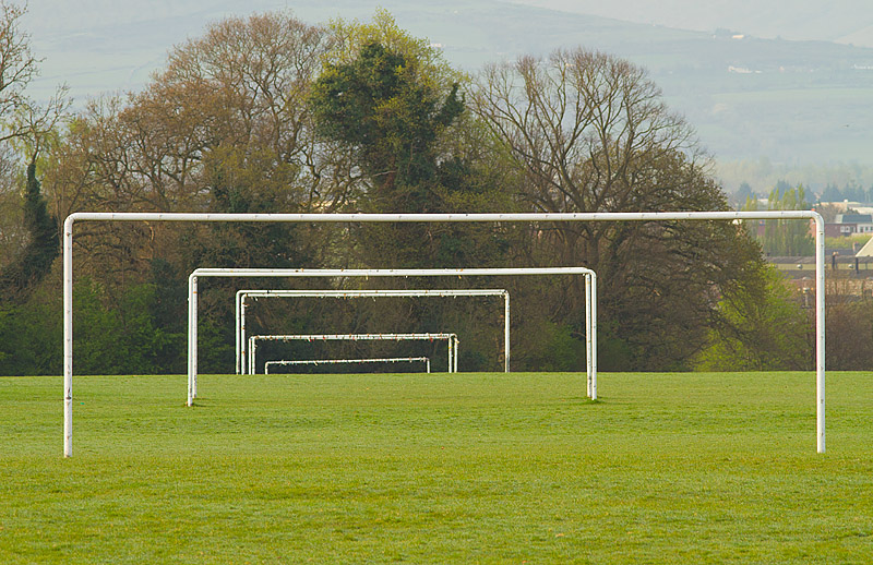 PP_Goalposts_090411_1.jpg